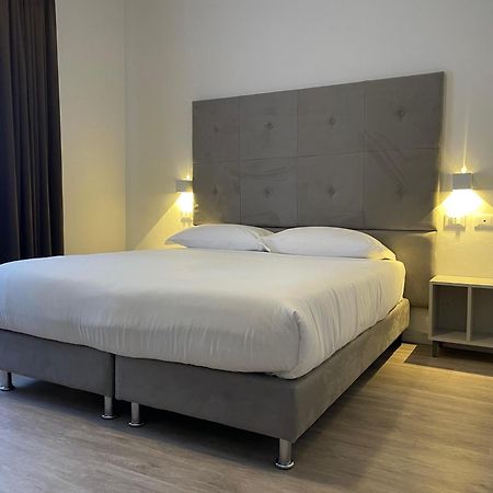 Hotel L'Etrusco - San Vincenzo Eksteriør billede
