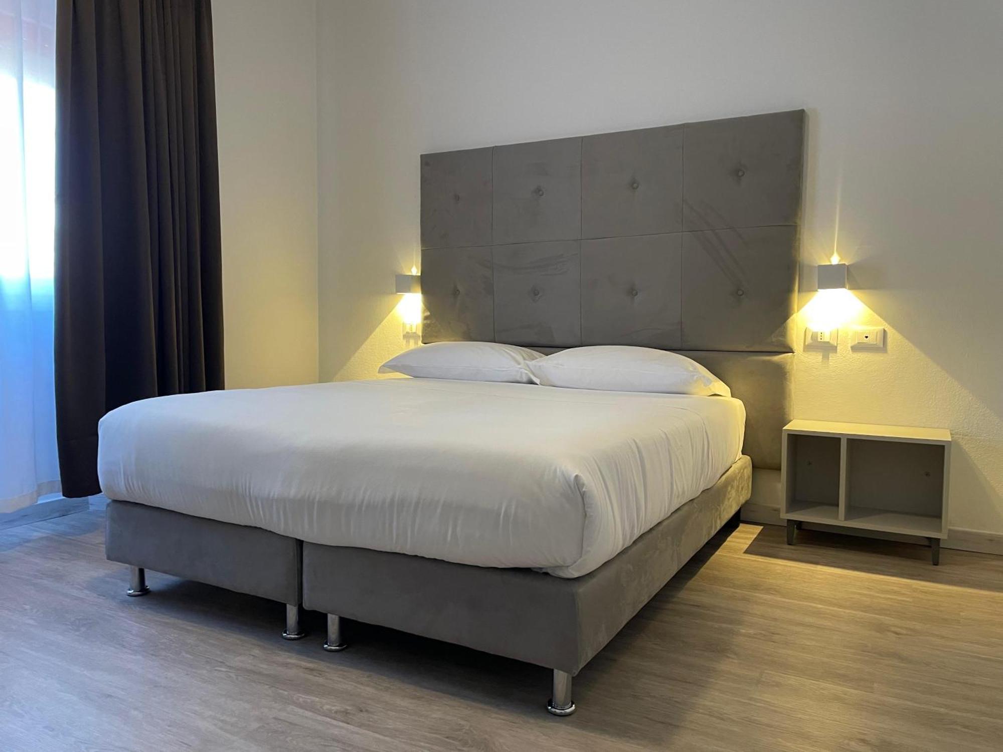 Hotel L'Etrusco - San Vincenzo Eksteriør billede